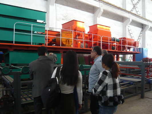 Heat Preserving Layer Roof Tile Making Machine for Construction Material Making