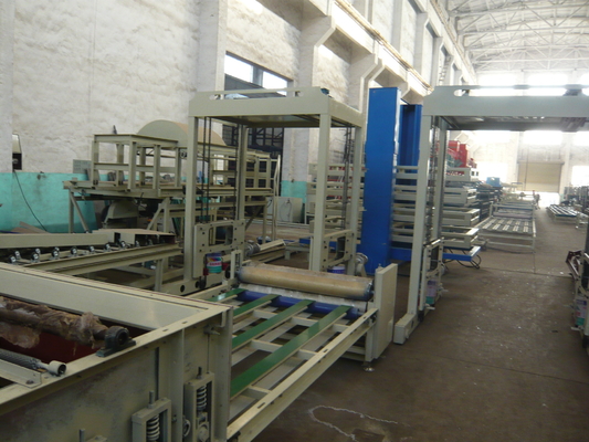 Customized Wall Panel Forming Machine 2270mm -3000mm Panel Length 12 Month Guaranty