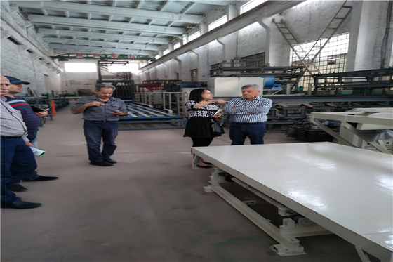 CE Certificiate Transverse Thin Corrugated Roof Sheet Forming Machine